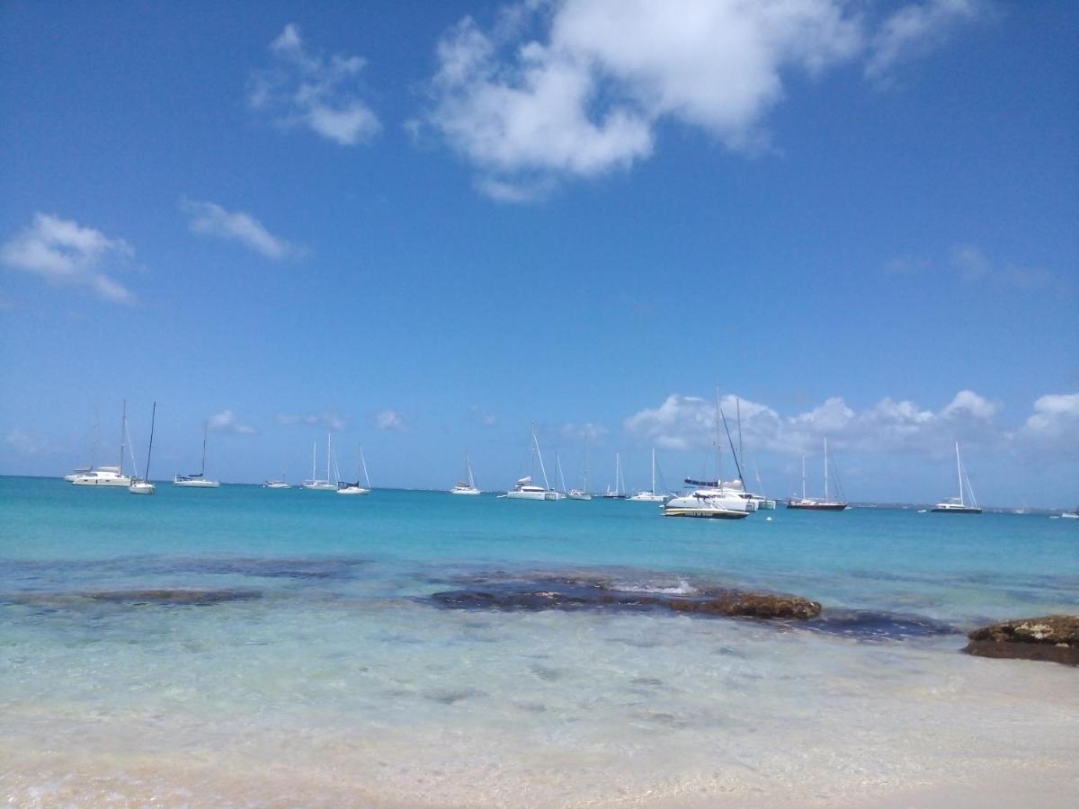Fresh Cool Love Marigot  Exterior photo